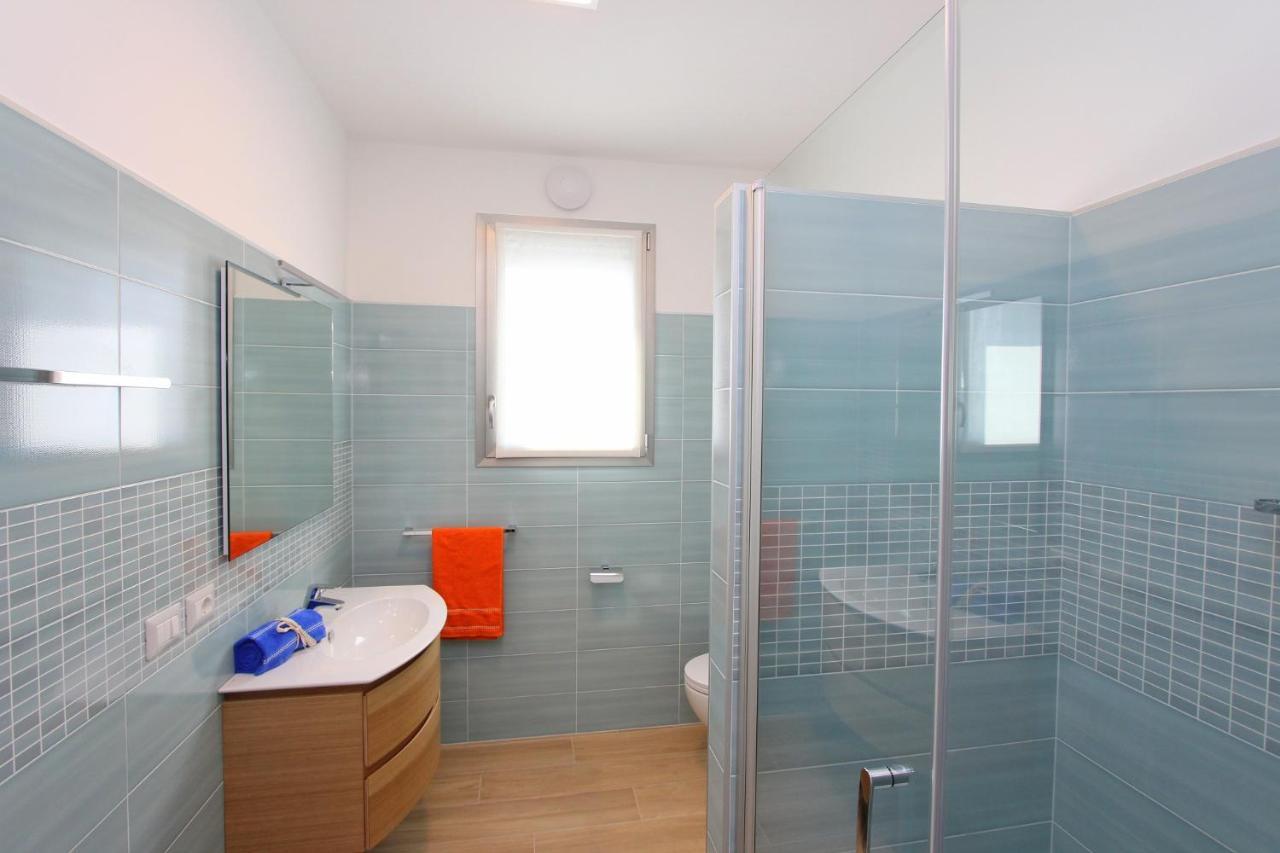 Meris Bibione Exterior photo